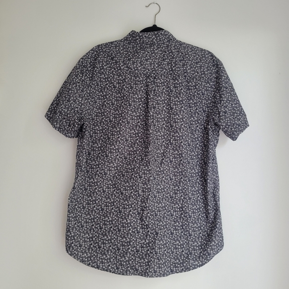 Ben Sherman Button Up - Picture 2 of 5